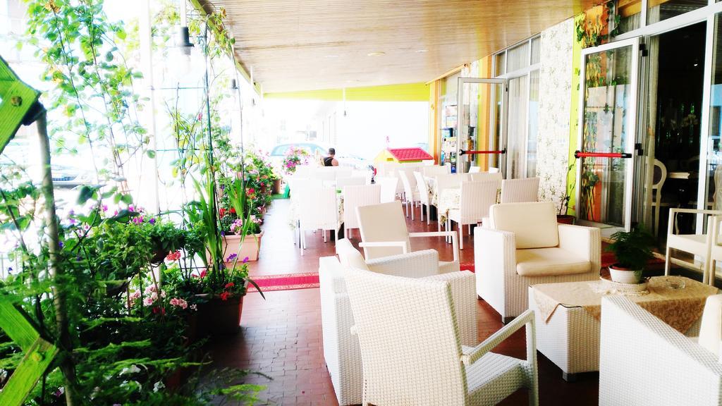 Hotel Simon Rimini Eksteriør bilde