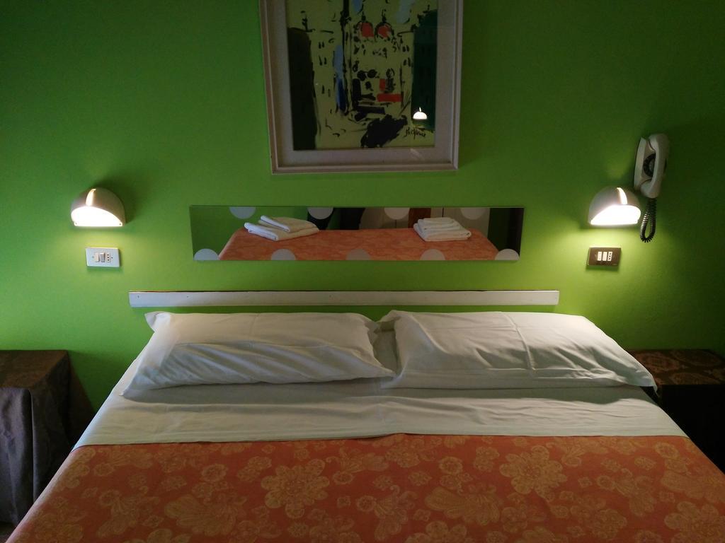 Hotel Simon Rimini Eksteriør bilde